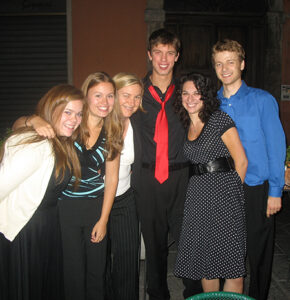 Old photo of Kathryn and friends 